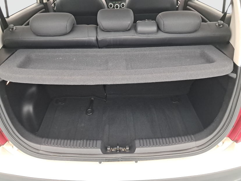 Hyundai i10, 2010