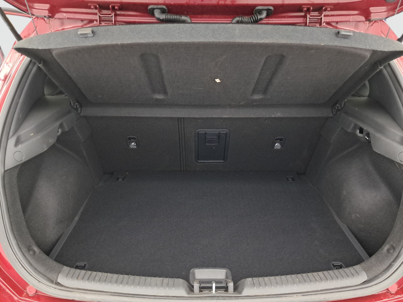 Hyundai i30, 2025