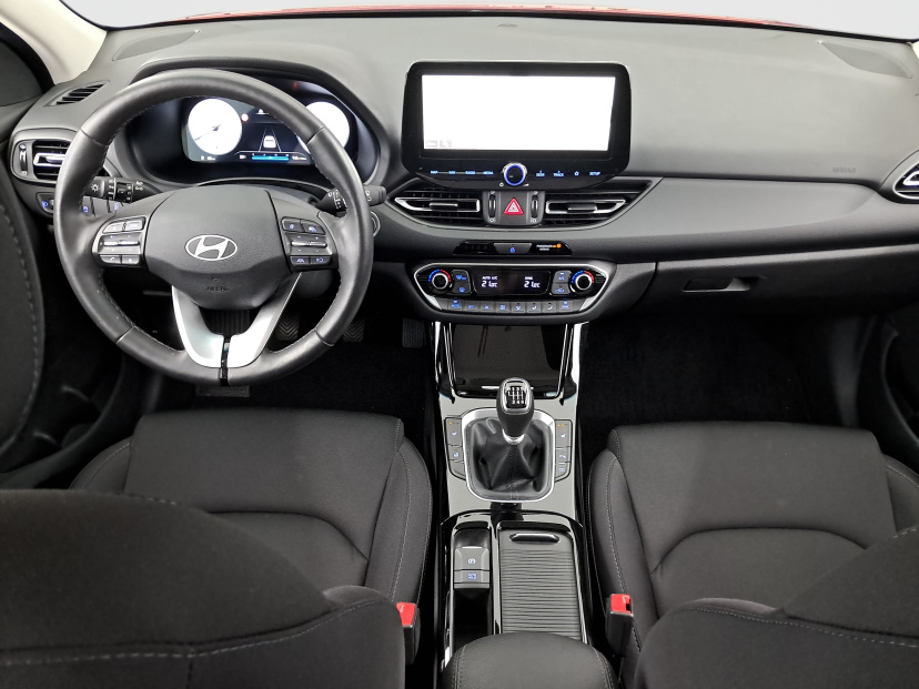 Hyundai i30, 2025