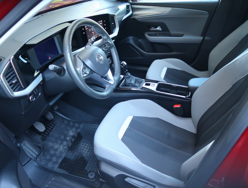 Opel Mokka, 2021