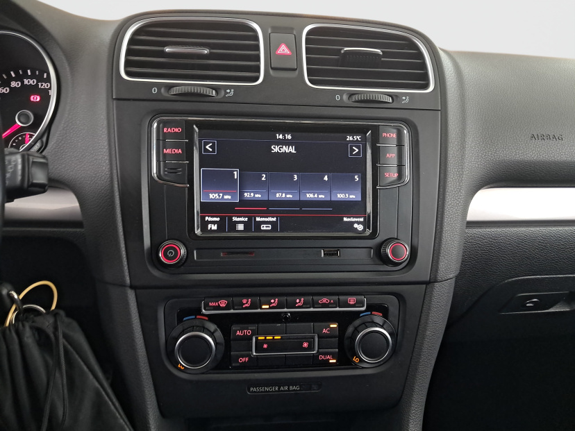 Volkswagen Golf, 2010