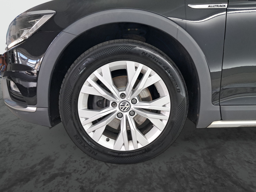Volkswagen Passat, 2016