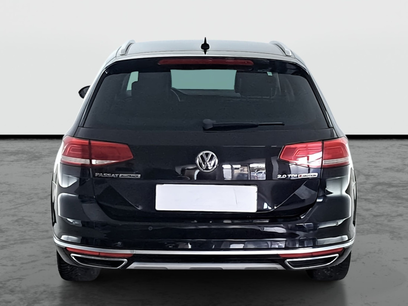 Volkswagen Passat, 2016