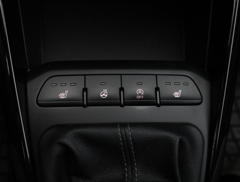 Kia Stonic, 2018