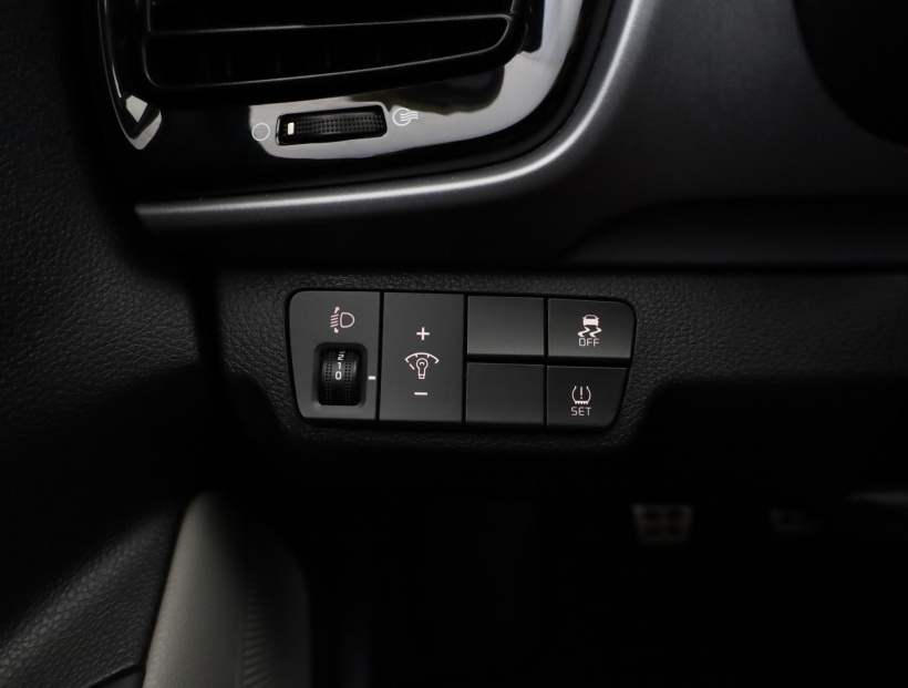 Kia Stonic, 2018