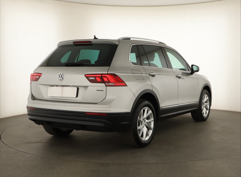 Volkswagen Tiguan, 2018