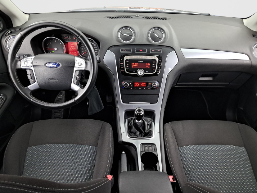 Ford Mondeo, 2013