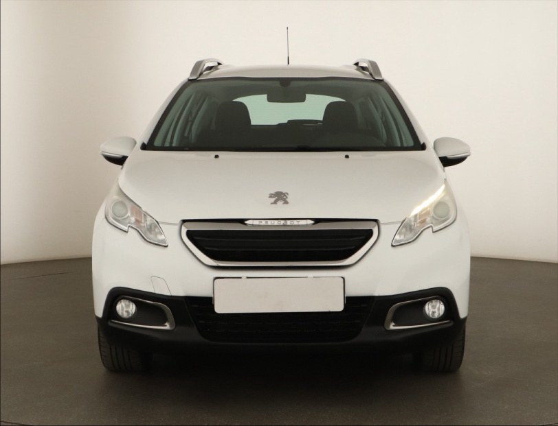 Peugeot 2008, 2015