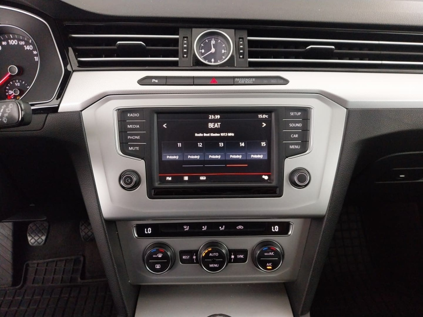 Volkswagen Passat, 2016