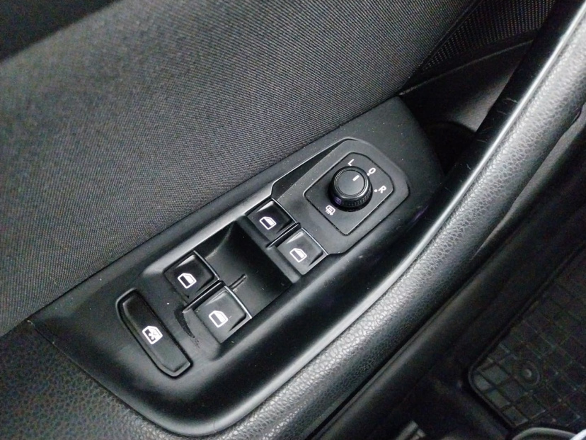 Volkswagen Passat, 2016