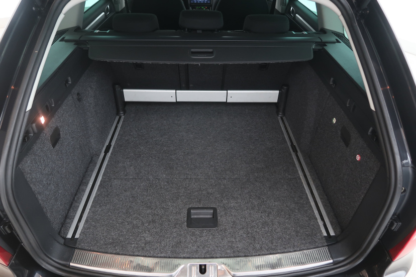 Škoda Superb, 2013