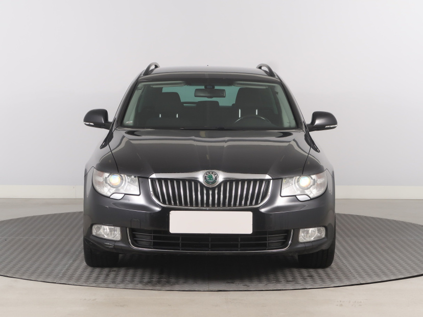 Škoda Superb, 2013