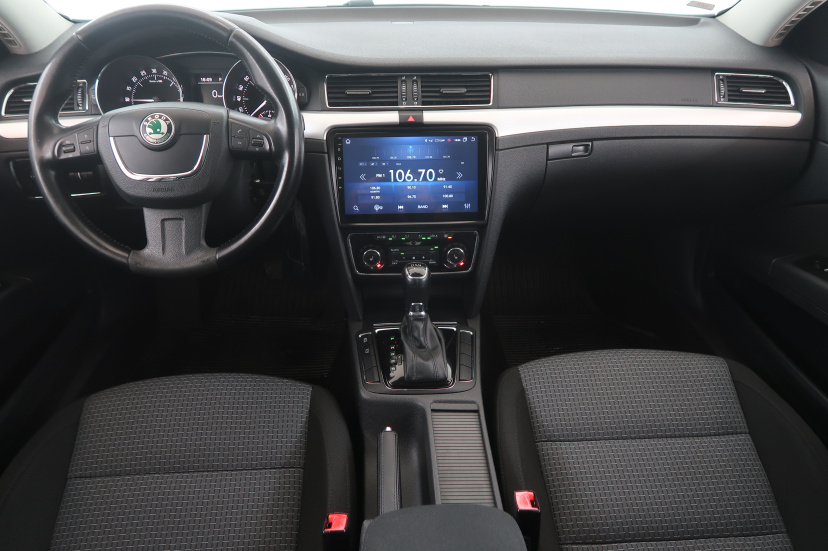 Škoda Superb, 2013