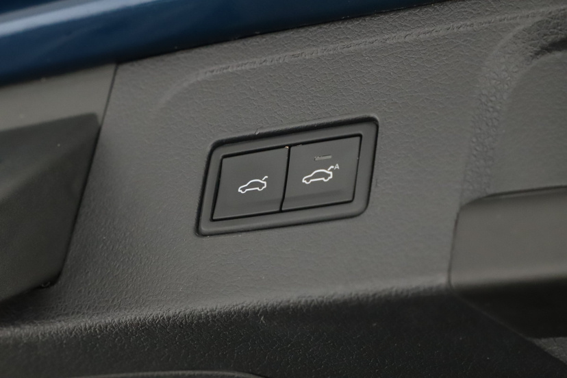 Volkswagen Passat, 2023