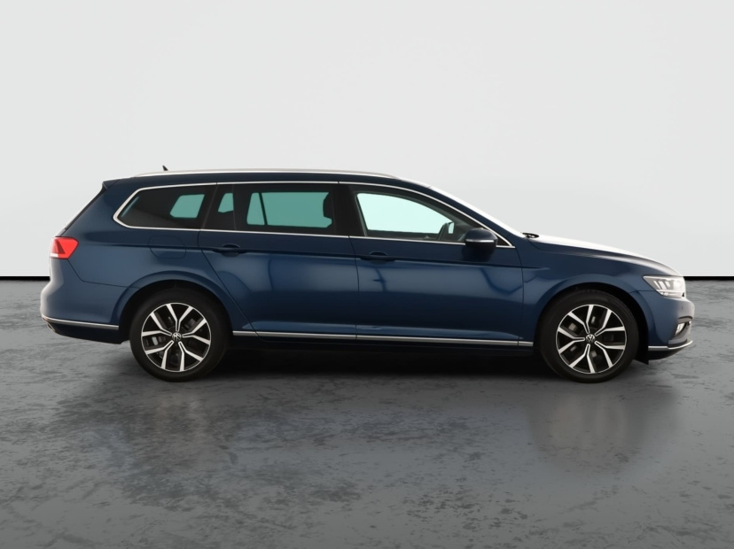 Volkswagen Passat, 2023