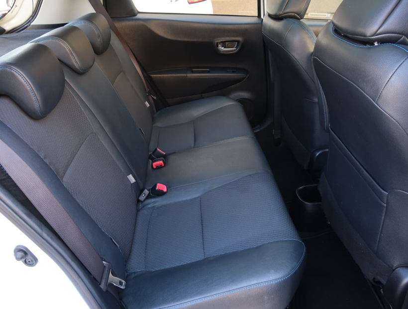Toyota Yaris, 2013