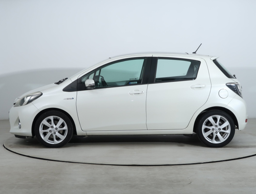 Toyota Yaris, 2013