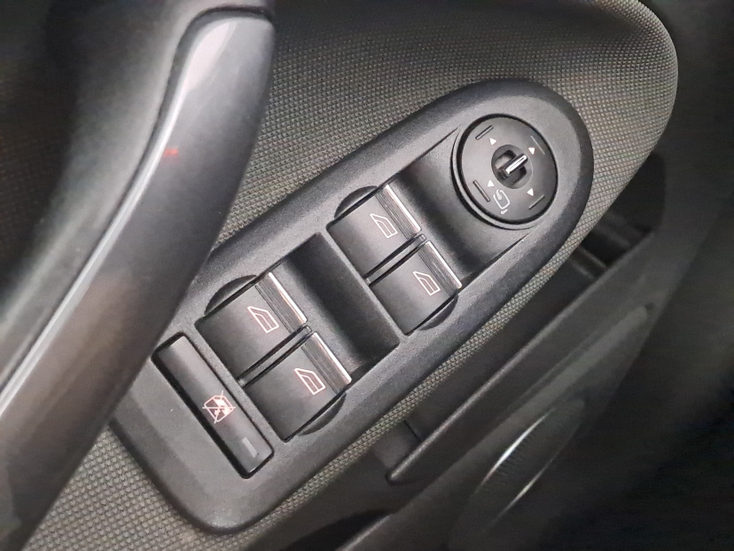 Ford Kuga, 2010
