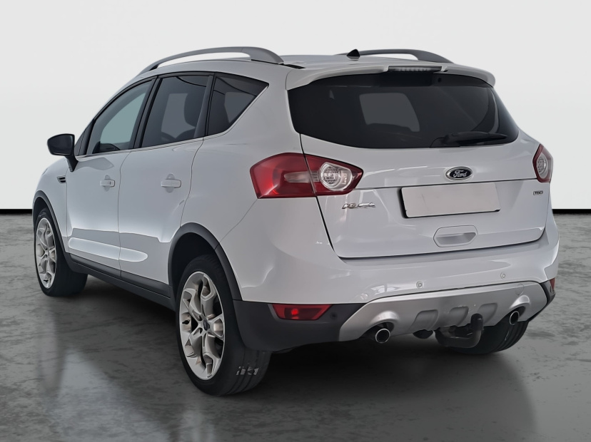 Ford Kuga, 2010