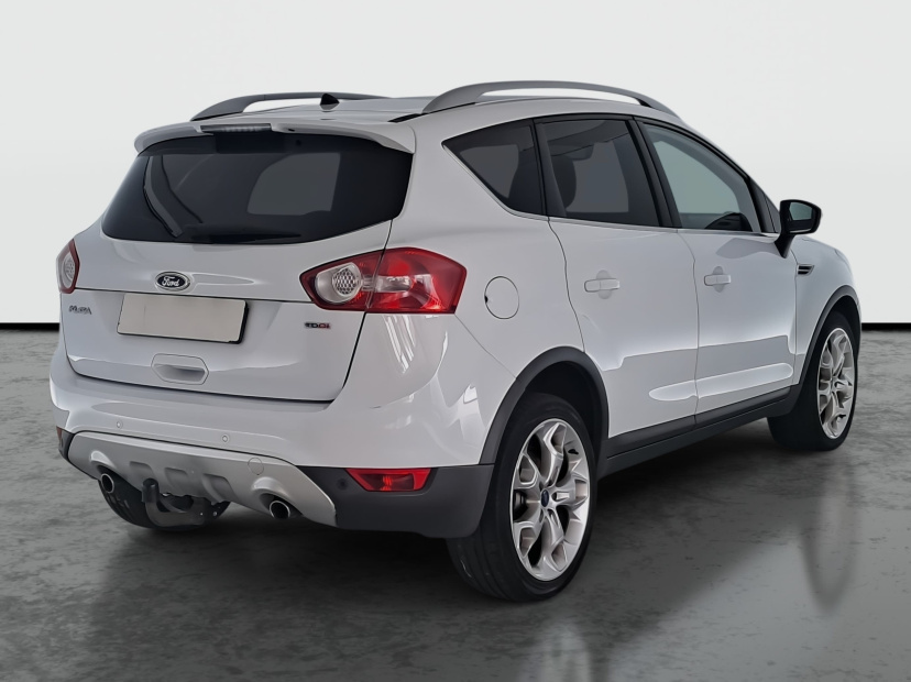Ford Kuga, 2010
