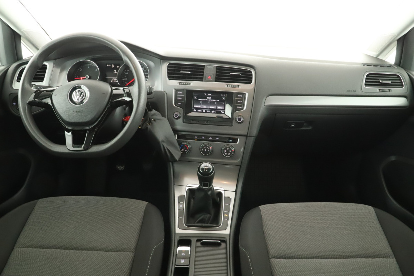 Volkswagen Golf, 2016