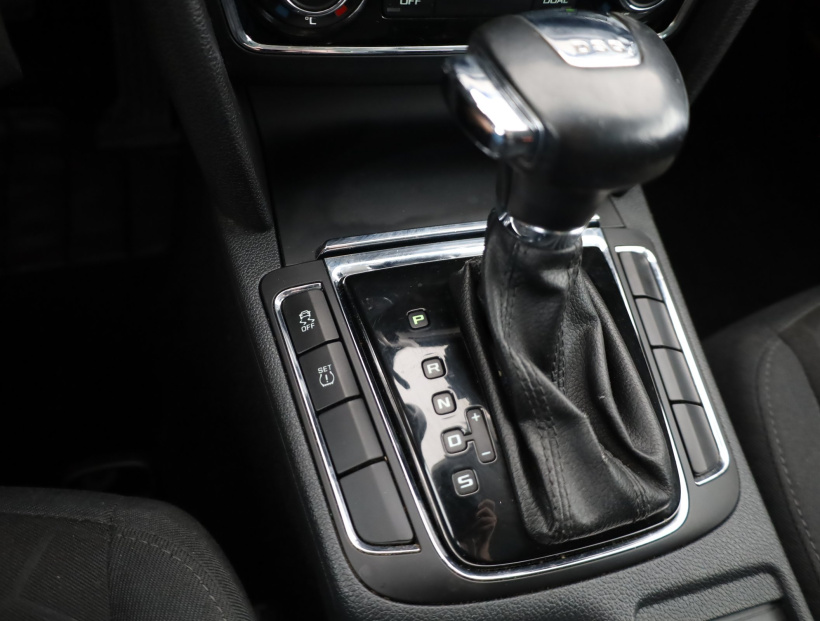 Škoda Superb, 2012
