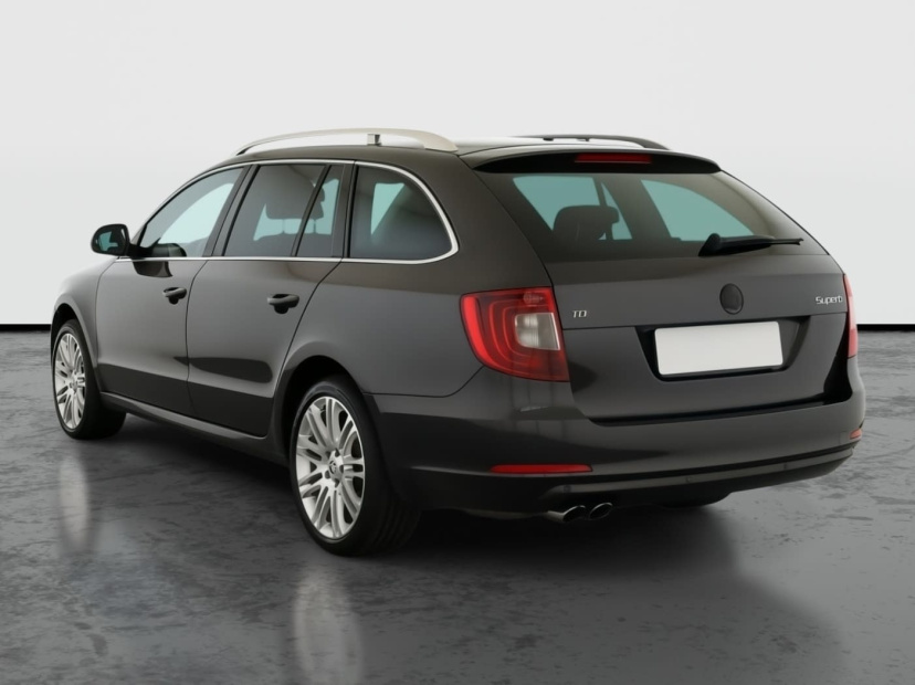 Škoda Superb, 2012