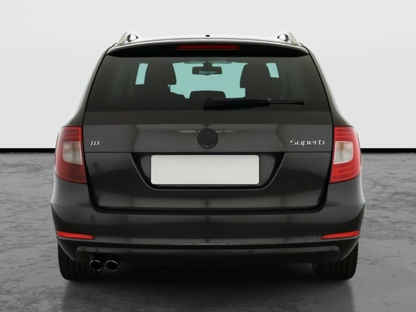 Škoda Superb, 2012