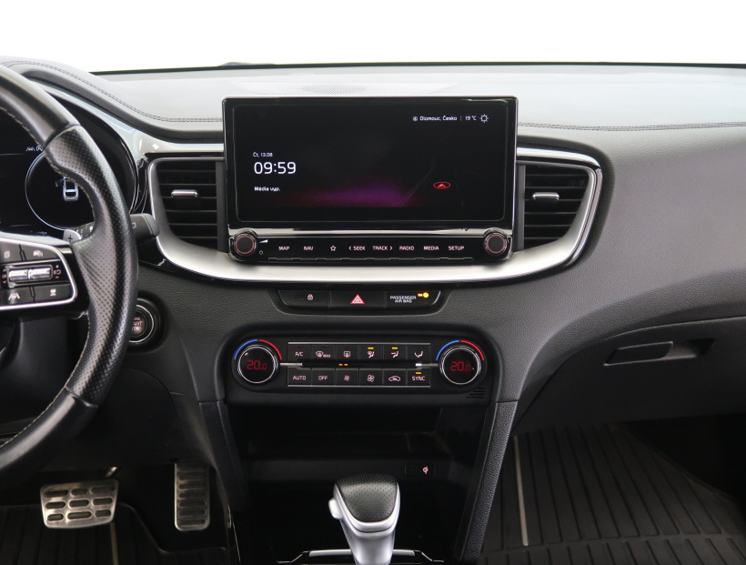Kia ProCeed, 2022