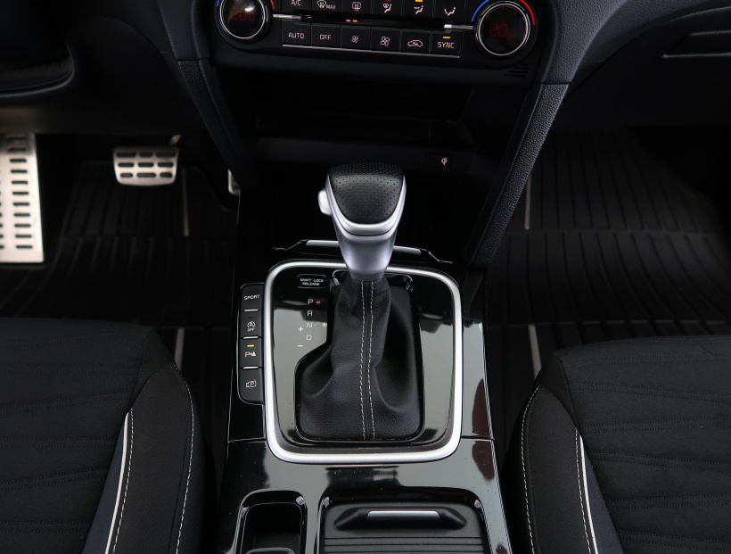 Kia ProCeed, 2022