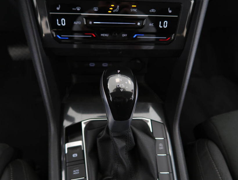 Volkswagen Tiguan Allspace, 2022