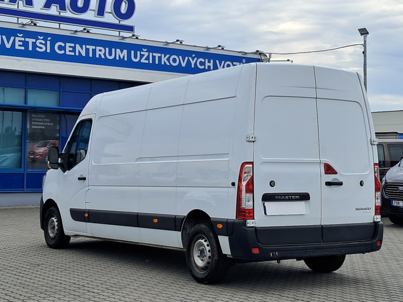 Renault Master, 2024