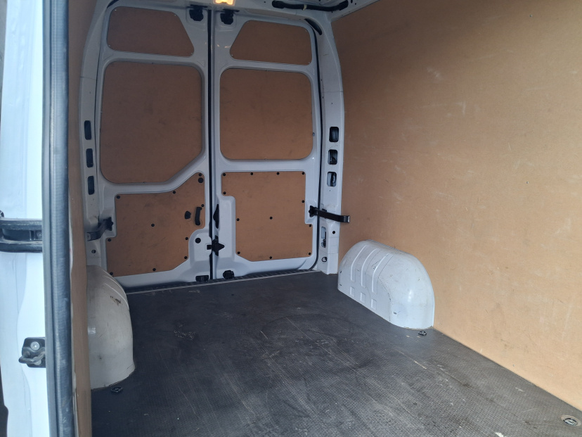 Renault Master, 2024