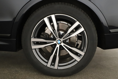 BMW X7 - 2023