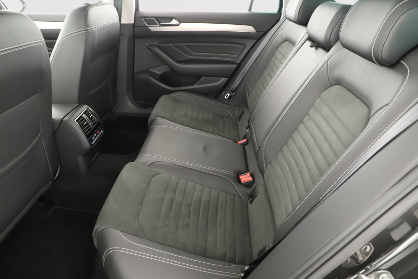 Volkswagen Passat, 2021