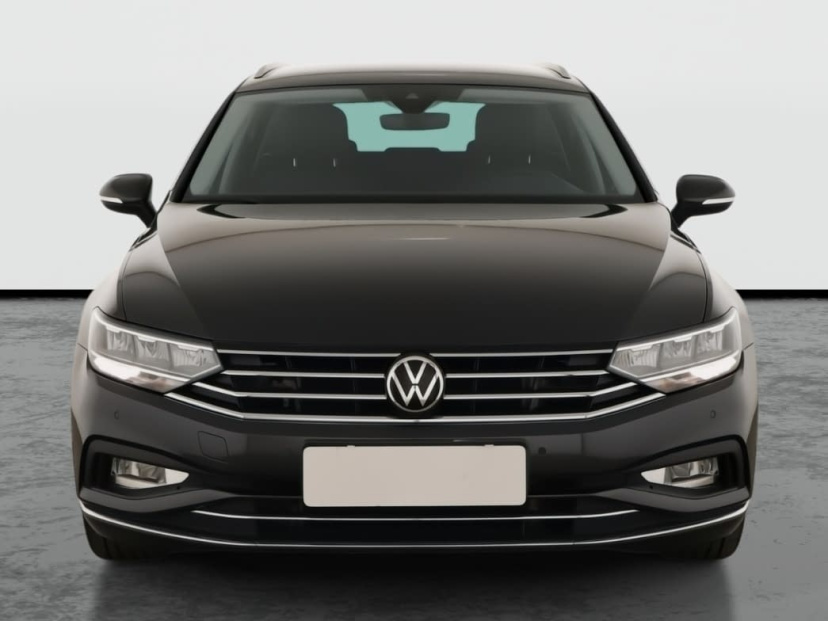 Volkswagen Passat, 2021