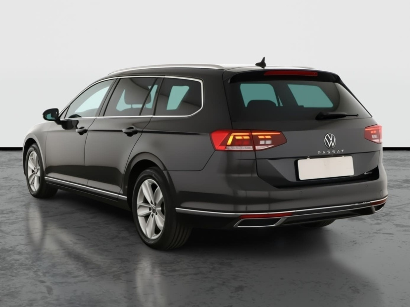 Volkswagen Passat, 2021