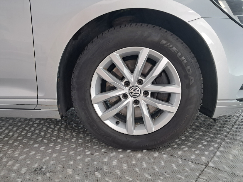 Volkswagen Passat, 2016