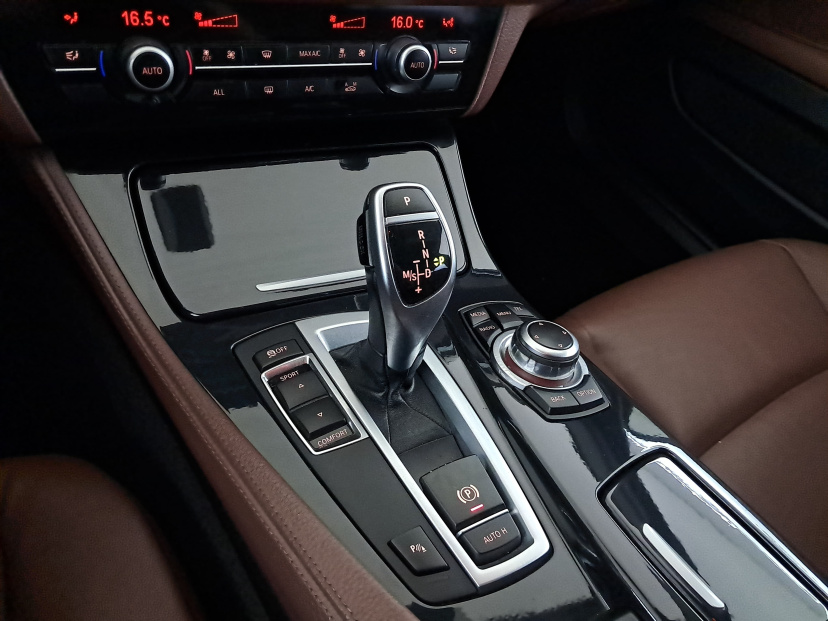 BMW 5, 2013