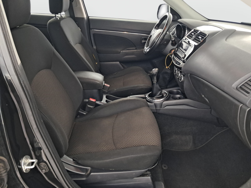 Mitsubishi ASX, 2015