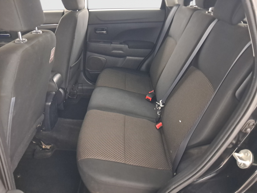 Mitsubishi ASX, 2015