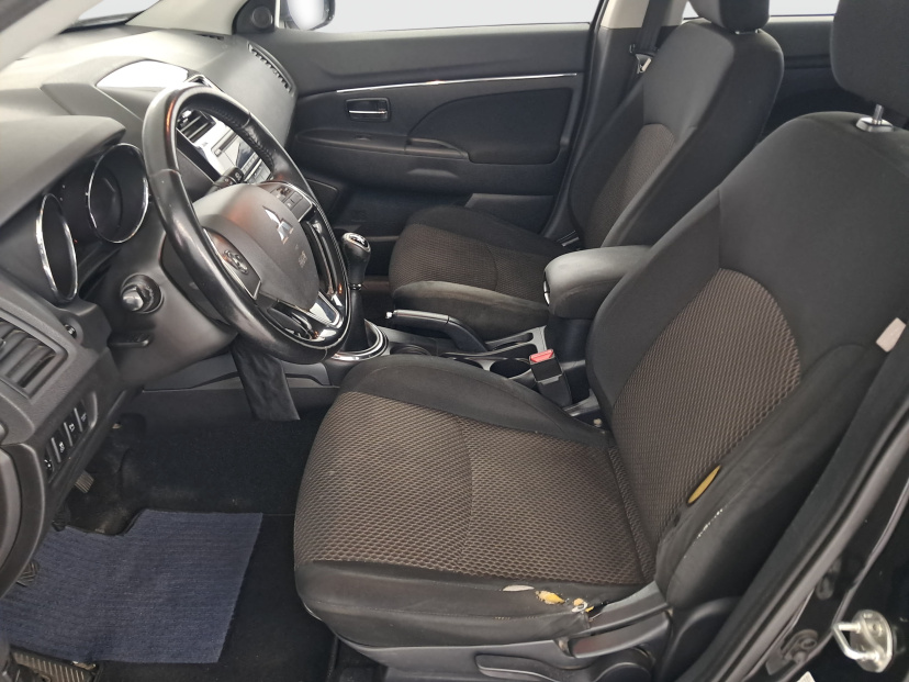 Mitsubishi ASX, 2015