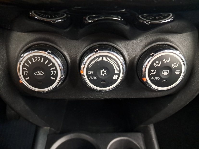 Mitsubishi ASX, 2015