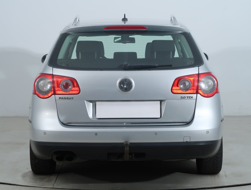 Volkswagen Passat, 2005