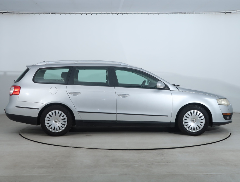 Volkswagen Passat, 2005