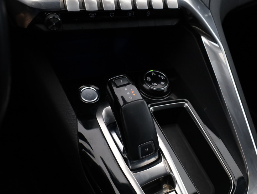 Peugeot 3008, 2017