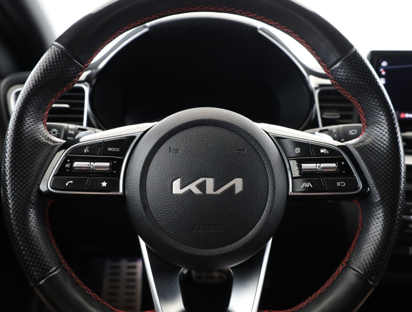 Kia ProCeed, 2022