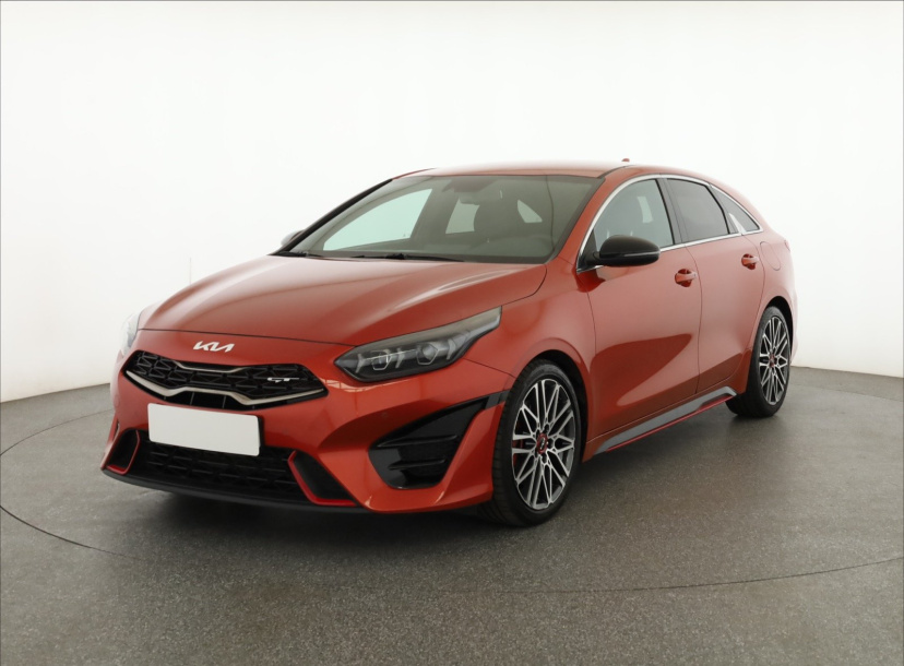 Kia ProCeed, 2022