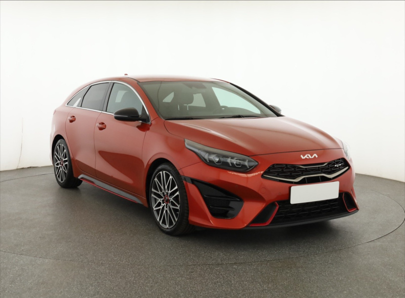 Kia ProCeed, 2022