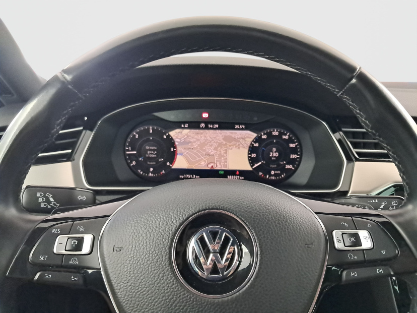Volkswagen Passat, 2018